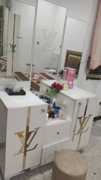 غرفة نوم • تخت • أبو غريب