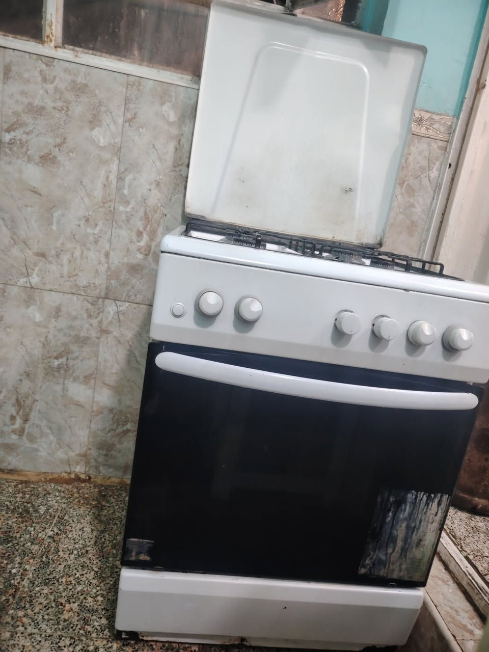 طباخ نضيف شغال بس عين وحدة متشتغل يرادلهة تنضيف ب ٨٠
حي النصر


**إذا كنت صاحب هذا الإعلان وتريد حذفه لأي سبب، رجاءا أرسل رسالة إلى الدعم الفني**