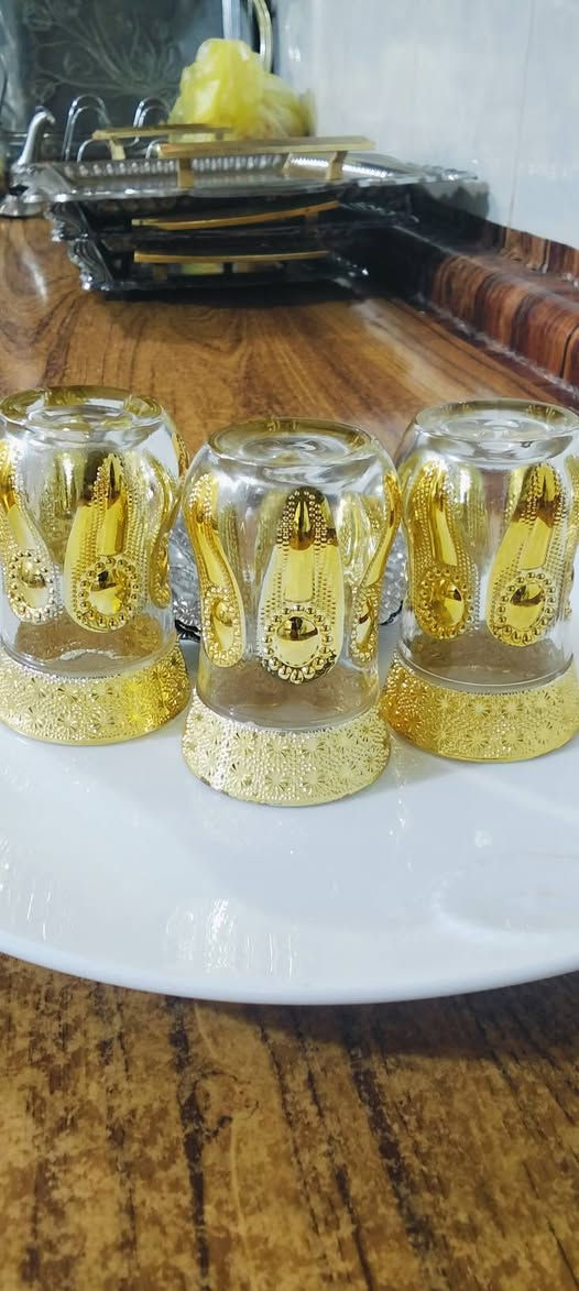 شوف ذوله استكان مزغرف كامل العدد6 درزن استان نفس العلم العراقي العدد 5 فقط بدون ماعون اعلى سعر بالعافيه عليهه يوجد توصيل لجميع محافظات العراق و الخاص ممكن


**إذا كنت صاحب هذا الإعلان وتريد حذفه لأي سبب، رجاءا أرسل رسالة إلى الدعم الفني**