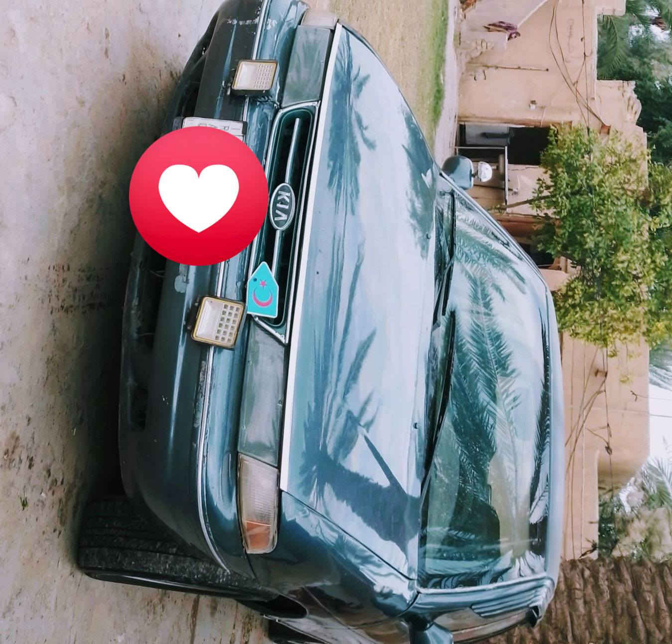 سياره سيفيه موديل1993 مصبوغه حزام بدون حادث رقم بغداد السعر 27 ورقه وبيها مجال بسيط جدا عنوان بغداد اليوسيفه رقم الهاتف ***********
