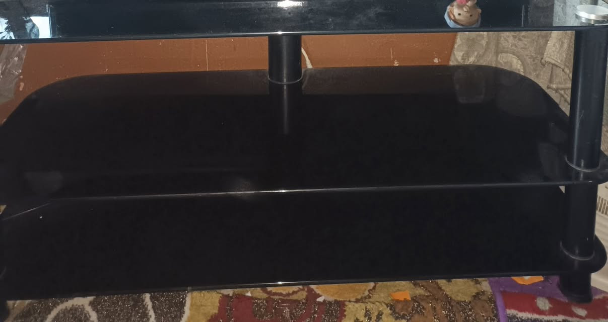 ميز بلازمة 60 الف 
***********
