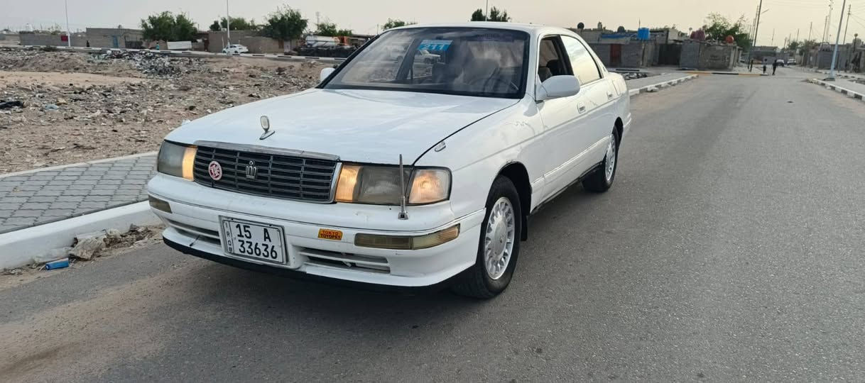 سلام عليكم بطه فصل رقم انبأر دولي وكاله عامه بسمي من باجر احولك موديل 1995 كير ومكينه في فيتي شرط تراي كهربأيات كلهه شغاله حداده جديده دواخل جديده مكفوله (كص ونقل جثه) مكفوله من الضربه سعر 47 
عنوان البصره الزبير رقم هاتف ***********
