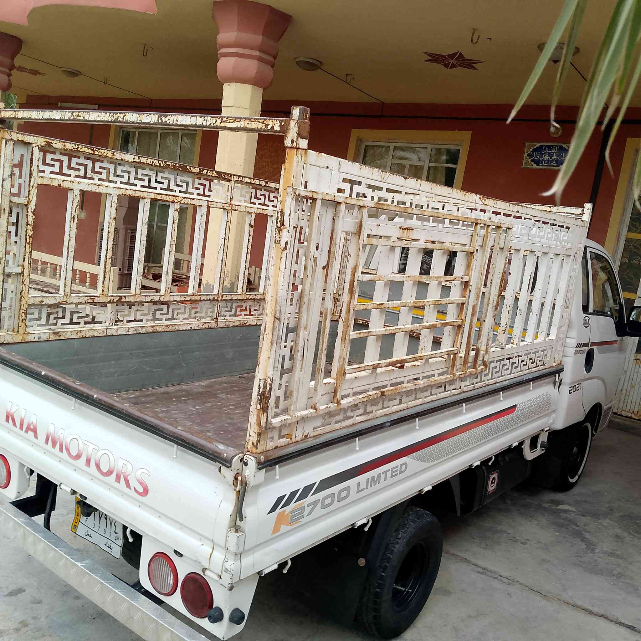 سلام عليكم كيا حمل البيع موديل 2018 سياره مكفولة كفالة عامة ما بيها اي نقص تخم تاير جديد رقم نكليزي بغداد محرك خير مال الله كشر حلو بلادي مكان ديالى السعر الخاص ***********
