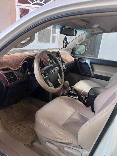 سلام عليكم 
برادو للبيع موديل 2012 من دون ضرر محرك 4 
كير محرك شرط سنويه جديد بي كوبون بنزين  سعر 285 بي مجال 

*********** طوز
