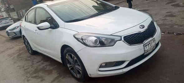 سيراتو موديل 2014 خليجي محرك 1600 دوش
بيها ٥ قطع رش بدون معجون 
السيارة فتحة سلايت إشارة بالمري سويت شخاطة  
محرك مكفول رقم شمالي تحويل أو وكالة
السعر 100$
***********
