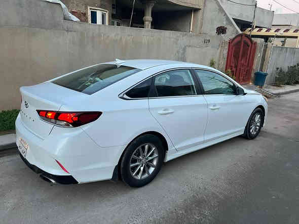 سوناتا ٢٠١٨ مواصفات se  شرط تحويل
مبدل واشر قبغ ولفات
الضرر : بونيد فقط بدون دواخل 
الايرباك : الاستيرن فقط ومرجع سيستم
رقم الموبايل. ***********. بيها واتس اب
