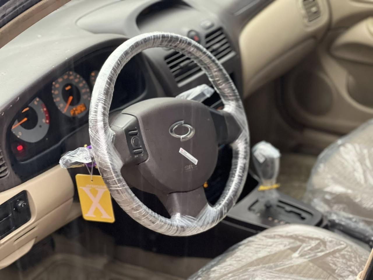 سةني سامسونك ناوزةرد سوكان فوليوم  كةلو عةينةك كونترول بيلادي ويل كةپ سةياركة بةردي سةرنساي تياية يةك ٢٥٠ مةسروفي نية كال بونةوي نية سةقفي بوياخ نية رزيوي نية كامل ناوسنوقي تياية سةيارةكة تةقةو رةقةي نية رور جوانة جالوشخوتي نية وةكو رةسمةكان جوان نةبوو مةسروفةكةت دةدةمةوة سيعري ٥٣ كةلاو مةجاليكي برايانة لةهةلبجةي تازةم ***********
