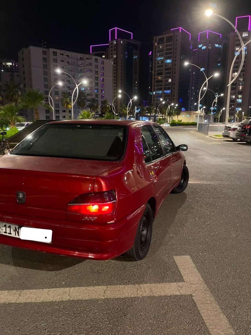 لبيع بيجو 306 موديل 2002
رقم بغداد الجديد شرط التحويل هزه جديد وسنوية لين 2031
كير ومكينه شرط بيها بس نص جاملغ صبغ الامامي جه النفر تبريد وتدفئه شغاله وكهربائيات كلها شغاله سنتر لوك شغال برده خلفيه اصلي ( السياره على وضع الشركه )
مكان السياره اربيل 
السعر 57 وبيها مجال 
*********** 
***********
