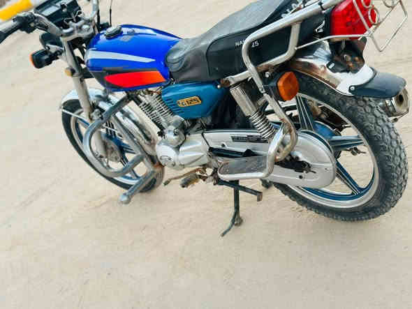 بارت موديل ٢٠٢٠ اوراق أصولي 
دراجه جاهزه مكينتهه ٢٢
مكاني شطره 
#سعر_٦٠٠_وبيه_مجال 
رقم ***********
