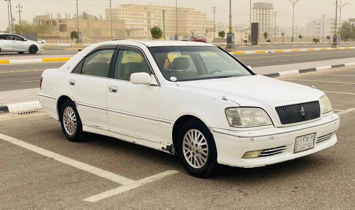 السعر 65 الاستفسار أكثر***********  كراون 2003 اربع دكم فول مواصفات واحد علا واحد السياره مكفولة من الكص ونقل جثه بيهه حادث باب العبري والباقي مكفول مكينه ديفور الجبير وكير مكفولات حداديه جديده تخم تاير داخل بيجي اربع كشنات كهربائيه مكان السياره كربلاء مكلف بنشر
