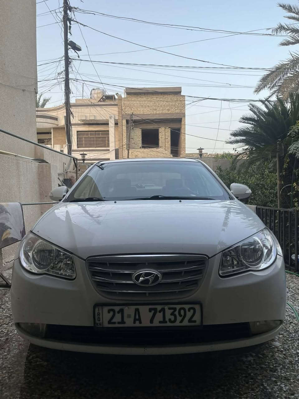 السلام عليكم 
النترا 2011 خليجي مكينه 2000 بيها اربع قطع صبغ بدون حادث قوي البچم كبس السياره بيها شخوط ورصعات الداخل كلش نظيف جاهزه كير محرك تبريد صدر تخم تاير جاهزه من كل شي مكان بغداد حي الخضراء ***********
السعر 100 ورقه
