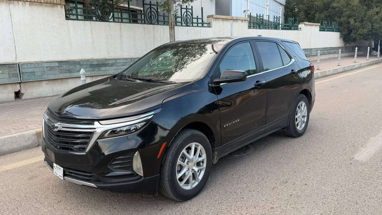 السلام عليكم:للبيع كوينس موديل 2023 مباشر بدون رقم سياره مكينه كير حداديه كله جاهزه بيه بس بنيد وشويه من جاملغ والباب صبغ والباقي كفاله عامه سياره جاهزه 
السعر :128 وبيه مجال
للاستفسار:***********
العنوان :ميسان حجي حسن قرب جامعه الامام جعفر الصادق
