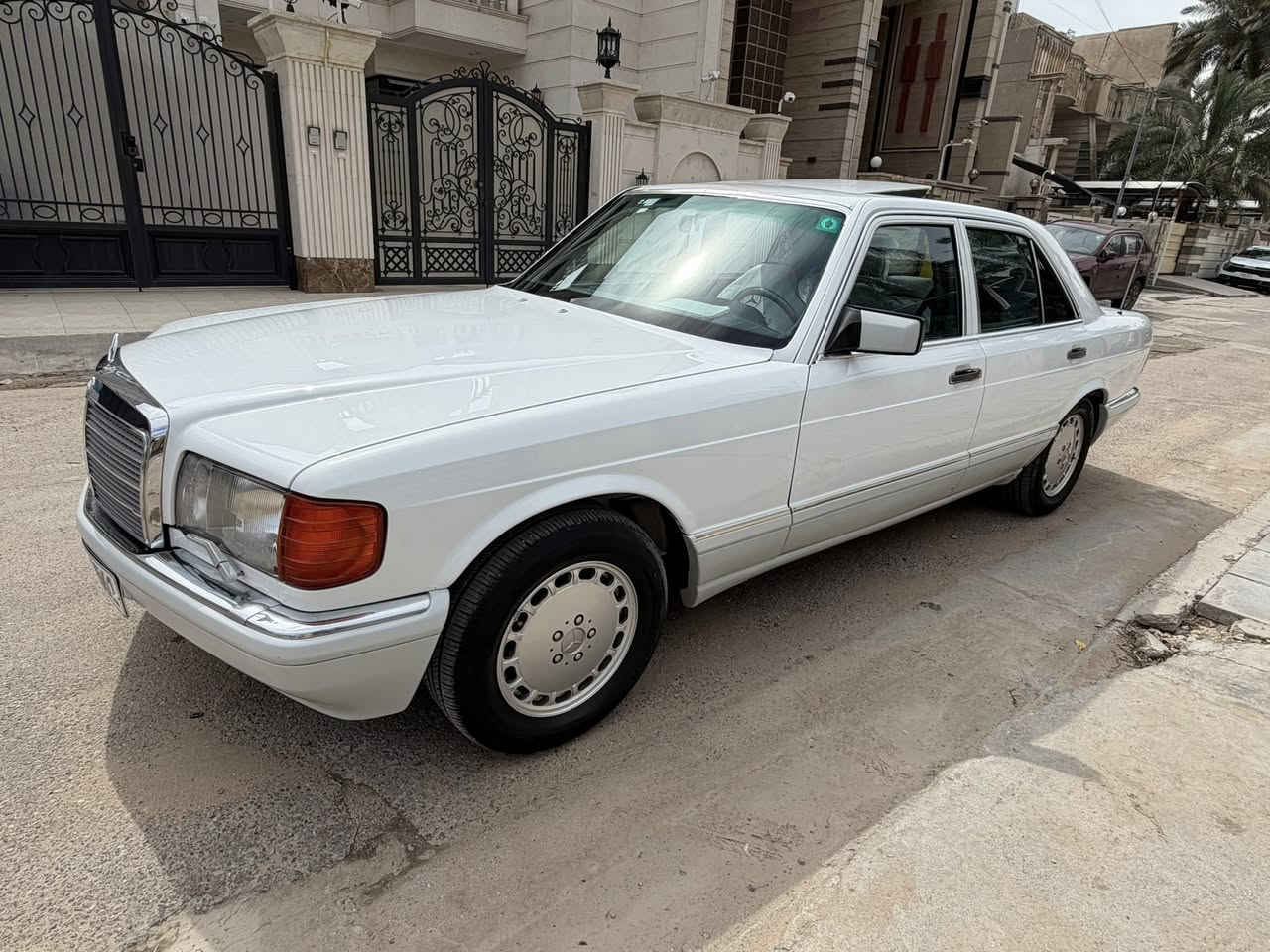 يا الله
السلام عليكم شباب 

مارسدس رئاسي باب قصير 

موديل ٨٩ سياره جديده بمعنه الكلمه 

رقم مميز بسمي 

تحويل ثاني يوم مشروع وطني 

سياره تراي إذا مو زيرو مرجوعه 

مكينه وكير بلادي 300 مكفول 

صدر امامي وخلفي جديد 

سياره دبل مروحه 

فتحه سقف 

دبل فيتبم

كراسي كهرباء 

لايت زنون اصلي عالي وناصي 

سياره مال بيت امانه الله 

ومال جني 

سياره جاهزه علا آخر حبايه 

سياره بدون ضربه بدون ضربه 

صبغ وجراد فقط 

سياره جديده جديد كلش

تبريد ثلج إذا مو ثلج ودفع قوي موجوعه 

تخم تايرات وياله وكاله جدد 

سياره متعوب عليه 

كهربائيات كامله بدون جطل 

السعر ١٢٥ وبيه مجال للشراي 
للاستفسار ***********

مكاني بغداد شارع الربيعي 

تحياتي للجميع
