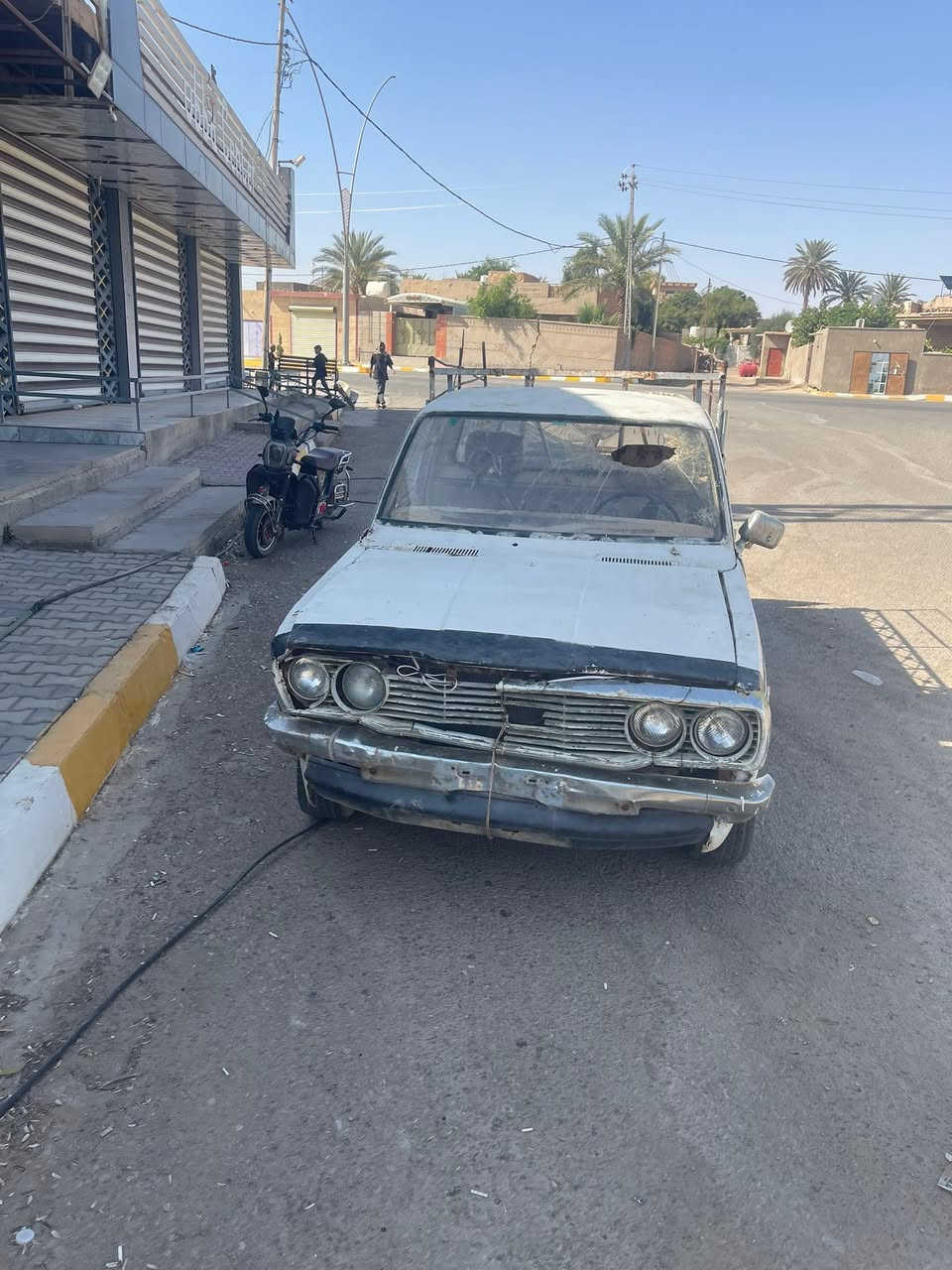 سيارة بيكم للبيع
موديل1978

شغاله يحتاج فقط شوي تعديلات نكره سلف 

كير محرك ع فحص

السعر مليون و150وبيها مجال

الاستفسار***********
