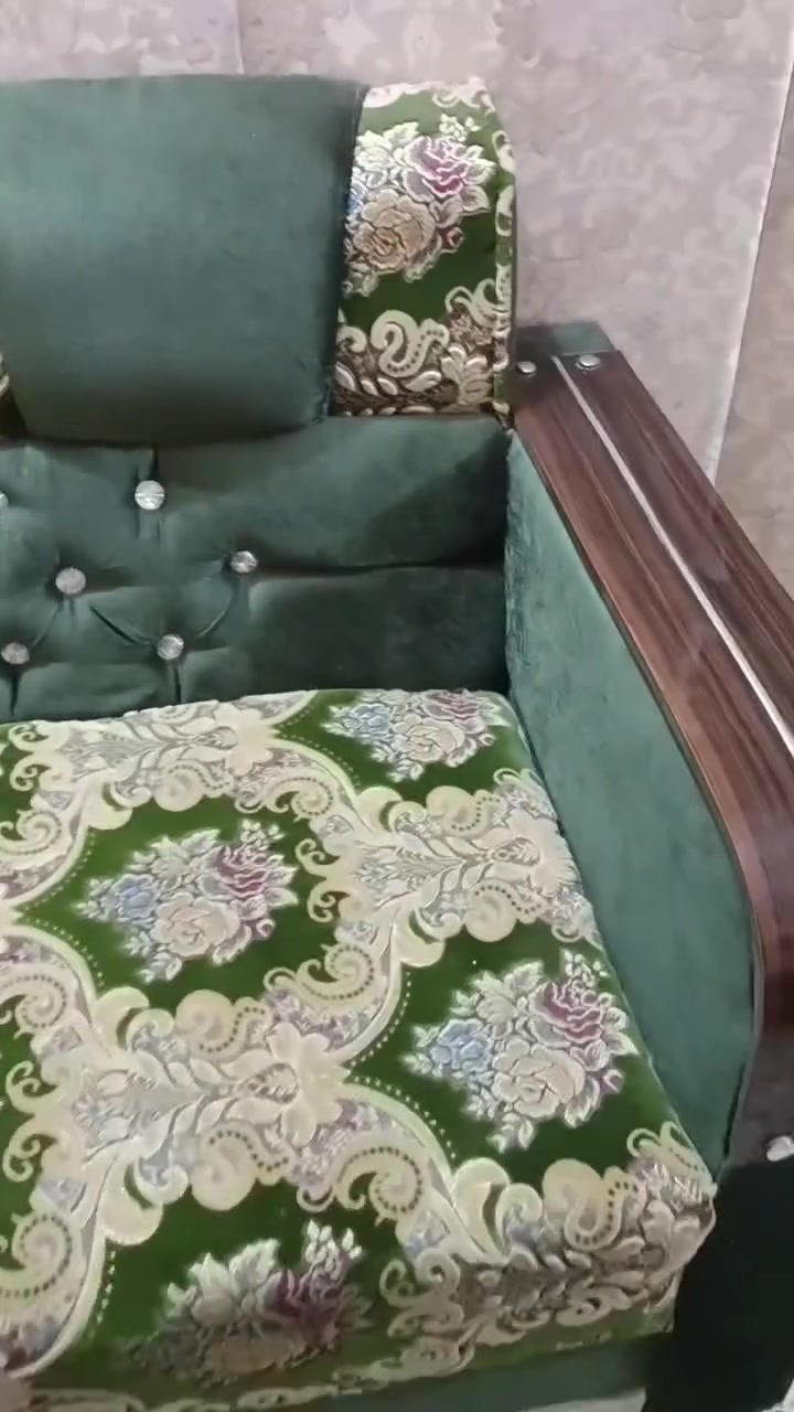 السلام عليكم تخم عشرين نفر 
شغل مرتب 
650
وبي مجال 
الي يريده 
على الخاص


**إذا كنت صاحب هذا الإعلان وتريد حذفه لأي سبب، رجاءا أرسل رسالة إلى الدعم الفني**