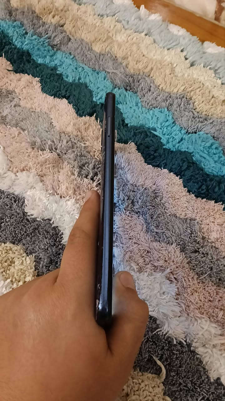 سلام عليكم ورحمة الله وبركاته 
Radmi Note 9 ProS
جهاز ضهر مكسور 
امبدل شاشه من شركه Radmi يعني وكاله
جهاز سلس ابمعنه الكلمه
شواصي انضاف كلش
بصمه وجه+ بصمه اصبح في الجانب شغالات
يدعم ال 60 افريم في الببجي
ذاكره 128 + عشوائيه 12
السعر: 130 وبي مجال
عنوان : بغداد البلديات 
الاتصال: ***********
