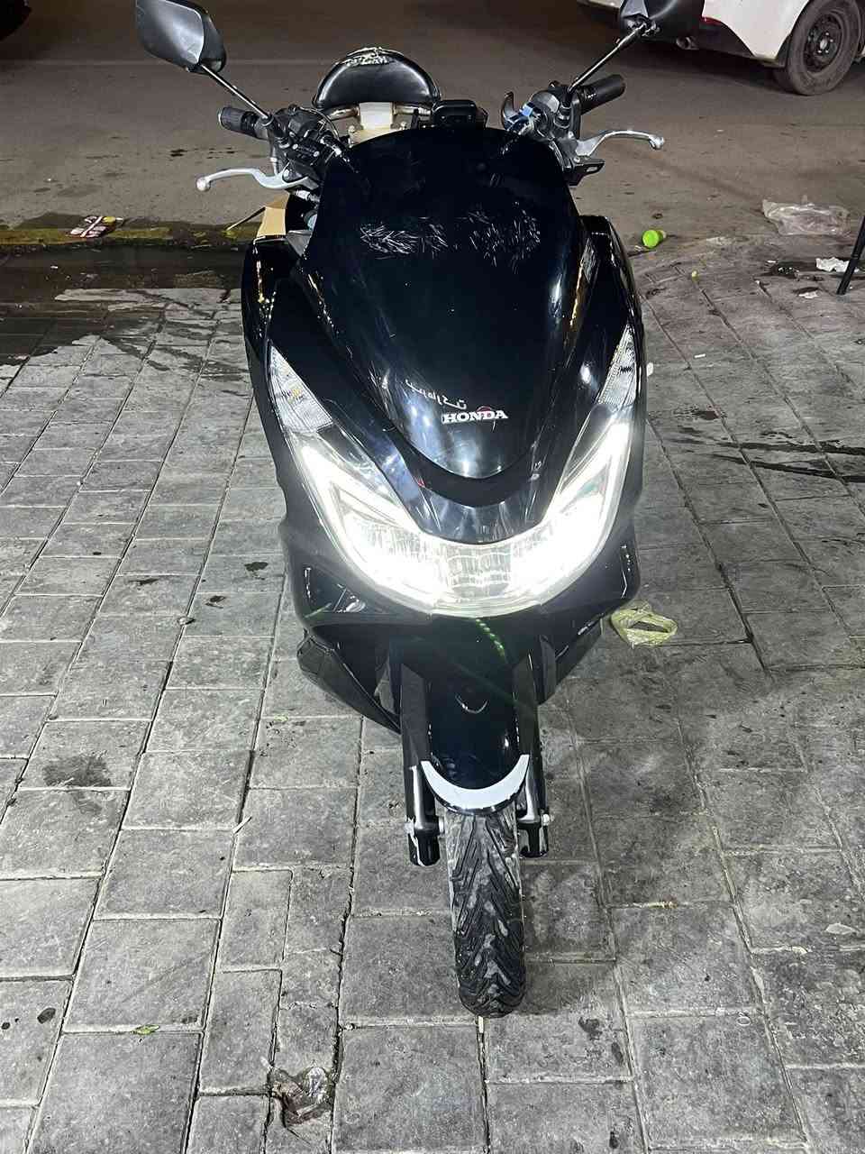 سلام عليكم بيسي اكس جيل ثاني للبيع دراجه رمبه حلوه ومرتبه ما ناقصهة شي ليريدهة يتصل ***********
