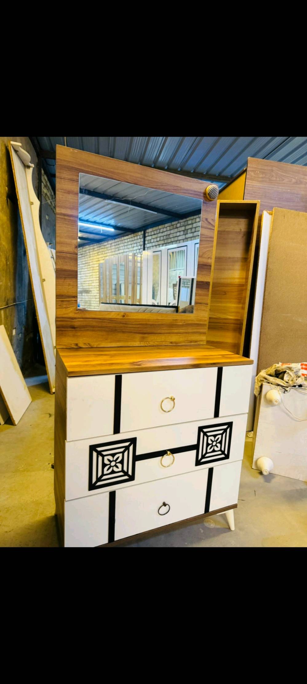 غرفة تركي نضيفة كاملة ٥ قطع بغداد حسينية 