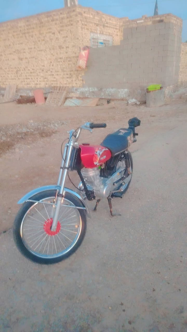 سلام عليكم دراجة تعمير 24مفتوحة ولفات السعر 650المكان المجر وهاذ رقمي ***********
