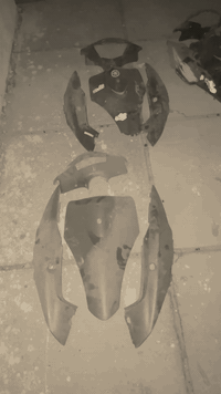 سلام وعليكم غراض مال ماكس مكينه طابوكه 
وكور بلاد
وسوادات وصالنصات وياله بلاديات 
+ هواي غراض ما مصورهن سبايدرات عدي وكابريترات بلاد وتجاري ع الشغل
وسلف كذالك موجود 
ايشي تحتاج راسلني وبخدمتك 
***********
