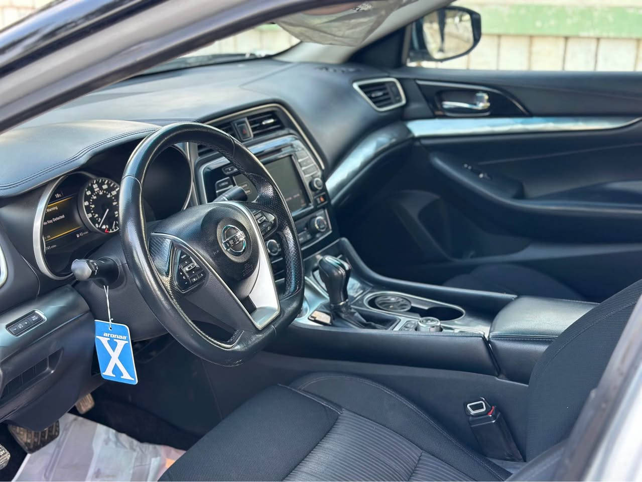 بيع او مراوس برقم شمالي فقط 

کوردی -عربی
***********

ماگزیما ٢٠١٩ 

ماشیە 81 الف كير و محرك كفالة 6 سلندر حجم 3500 

بيه قطعتين نزلت سونار بالمنشور 

السعر 139 
عليها غرامة 4 ورقات تنزل من السعر يصير 135

عنوان قضاء كلار تابع سليمانية 

تحويل وكالة مباشر خلال ساعة أحولك Singapore
