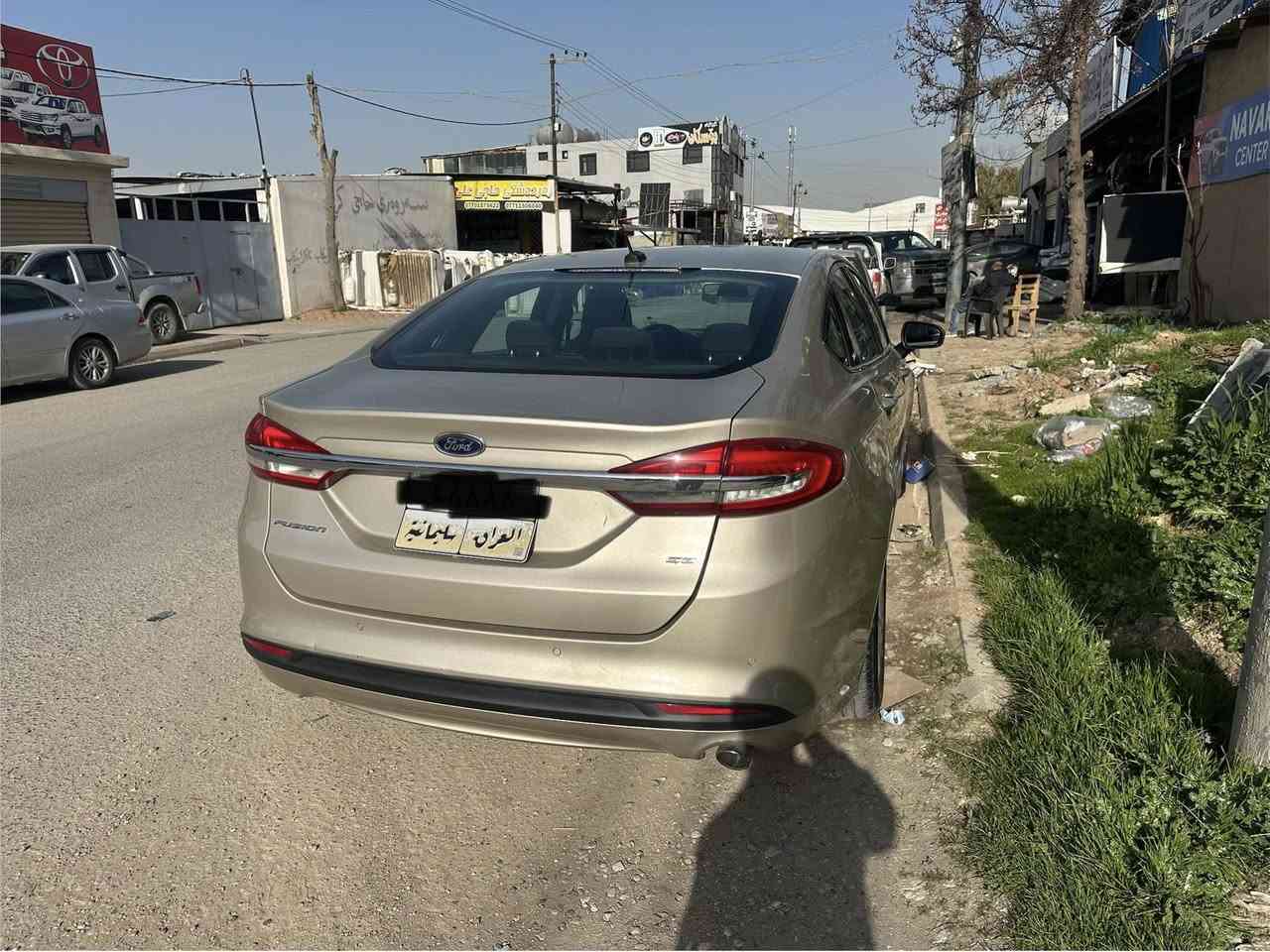 Slaw ford fusion 2018 bofroshtn 
Dw parchay boiaxa  bonit..lagal chamalxy diwy sakn.
Zorjwana  shasha gawraia se shashaia basharty gerw makina tabrit mazbwt saiaraiaky twndw tola be mshkilaia
Ger mawsa 
Shaxala
Makinay dwniwy be torboia 
Bas tania bonitakay kal botawa 
Sanawy basar chwa 
Saerakashy baiy 120 waraqaia.
***********
