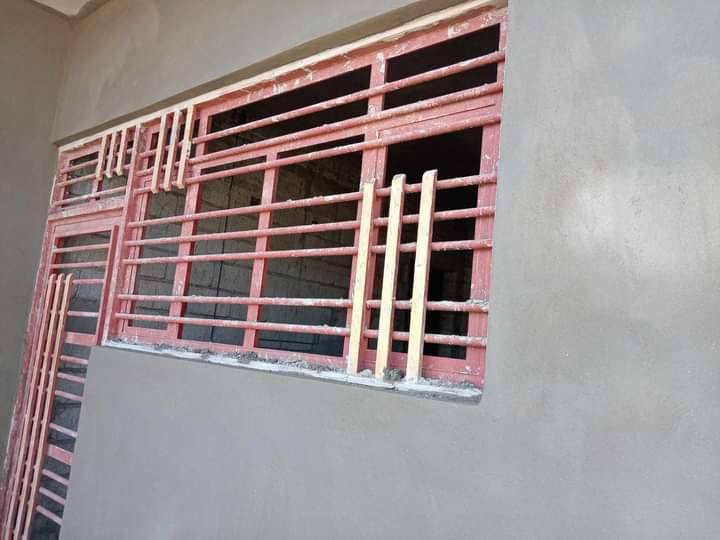 سلا عليكم شباب اي واحد عنده بيت لبخ لمتر ٣ هاذه رقمي ***********
