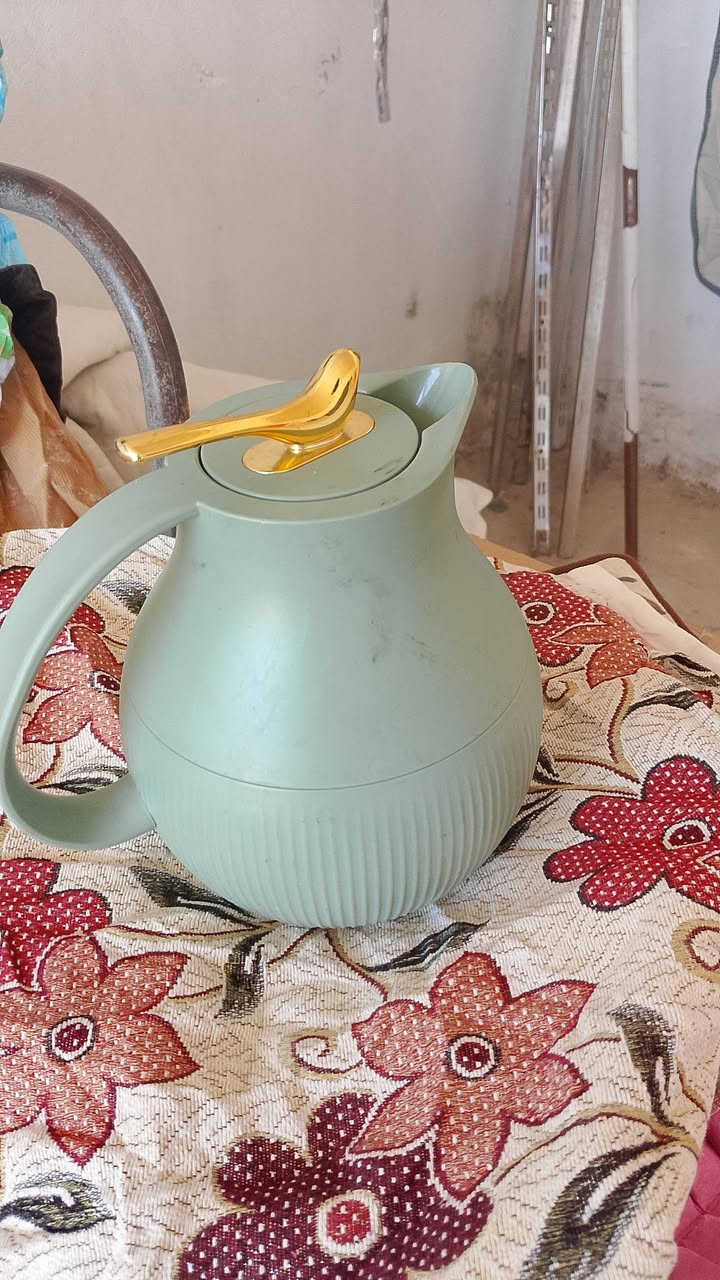 سلام عليكم عرض اليوم طاوات تيفال كرانيت استيل كندي المنشا مستخدم الكبيره 5والصغيره 3لمده يومين بالاضافه اكو العاب اطفال منوعه وجه مخده ومقعد العنوان البدير مقابل اعداديه الفتح المبين 4 ***********وات ساب
