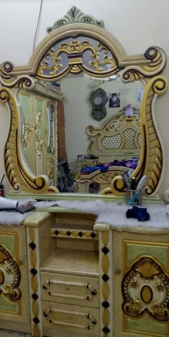 غرفه تسكام سعر 675وبي مجال مكان ناصريه زديناويه 🧡


**إذا كنت صاحب هذا الإعلان وتريد حذفه لأي سبب، رجاءا أرسل رسالة إلى الدعم الفني**