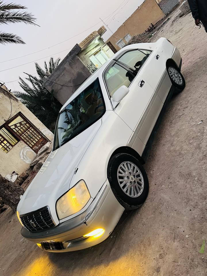 لكه دخول جديد 
كصة جنطه متوم ارقام وسنويه طبق الاصل إنكليزي
 كير مكينه ديفور الكبير كفاله حداديه جديده تخم تاير 
دكمتين دواخل عسلي سياره جاهزه ماتصرف عليه الف 
السعر 35 وبيه مجال 
مكان الشطرة ‭0785 695 7226‬
