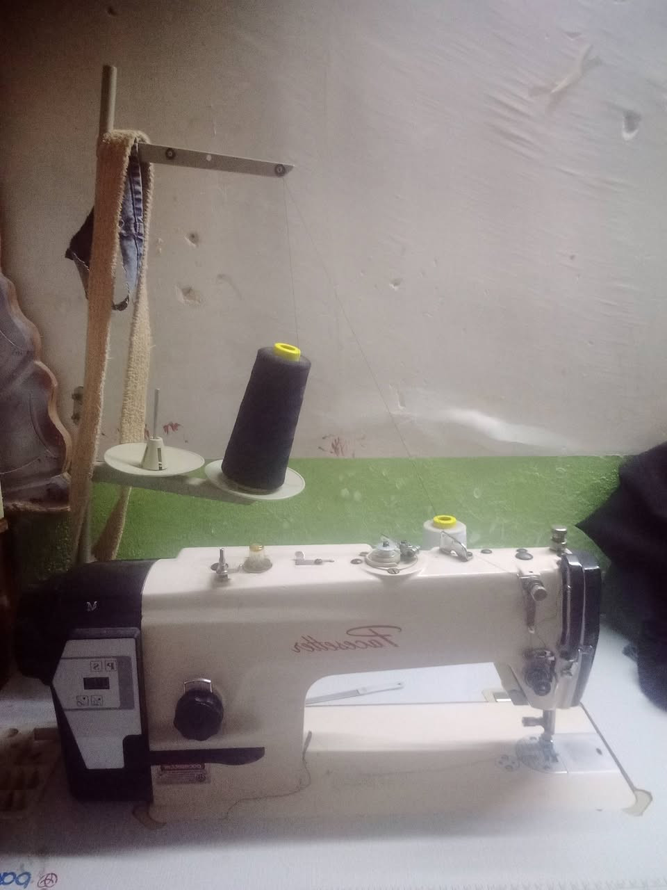 مكينه خياطه باسستر صناعي ومكينه اوفر جمسي صناعي خمس خيط للبيع مكانهم كربلاء شرط  الفحص والنضافه ابيعهم شلع لايوجد توصيل سعرهن 550ثنينهن


**إذا كنت صاحب هذا الإعلان وتريد حذفه لأي سبب، رجاءا أرسل رسالة إلى الدعم الفني**