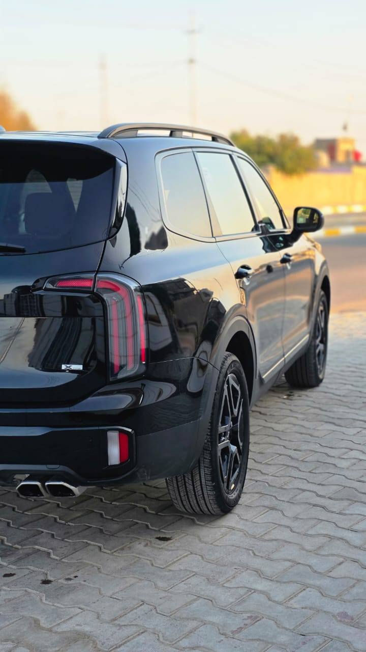 كيا تولرايد برستيج موديل 2024 
لون مميز 
فول مواصفات 
بانوراما +فتحة 
كشنات جلد كهرباء تدفئة تبريد 
كشنات خلفية منفصلة Vip
سستم سماعات 🔊 هارمن كارد 
شاشة كبيرة 
4 كامرات جانبية وخلفية وامامية 
مري شفط 
مري قلابة 
شاشة دجتل كبيرة 
5 وضعيات قيادة 
حساسات امامي خلفي 
رادارات 360 درجة 
رادار امامي تفاعلي 
نظام تحديد مسار 
نظام نقطة عمياء 
اوتو هولد 
سايد بريك بصمة 
شحن لاسلكي 
نظام ابل كاربلي 
7 مداخل USB
تحكمات ستيرن 
لدات داخلية محيطية كل ألوان تتغير بلادية 
بردات خلفية 
نظام تبريد مناخ منفصل 
تبريد مركزي 
لايت 4 عدسات اوتو 
نظام محافظة عل طفل مايفتح باب خلفي حال عبور سيارة 
صندوق كهرباء شفط 
نظام اوامر صوتية 
ويل حجم 20 
محرك 3.8 
كير 8 
وبعد بيهة هواي مواصفات 
ماشية
رقم بغداد باسمي 
استفسار اكثر ومعرفت السعر اتصال عله الرقم  غير متواجد عله الفيس  السعر جوه السوك  

***********
