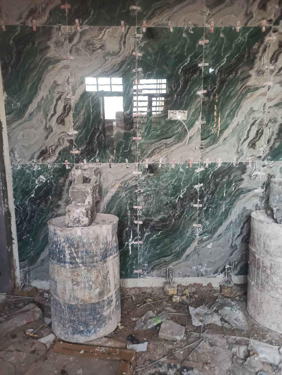 السلام عليكم خلف سراميك ابو زهراء ***********
