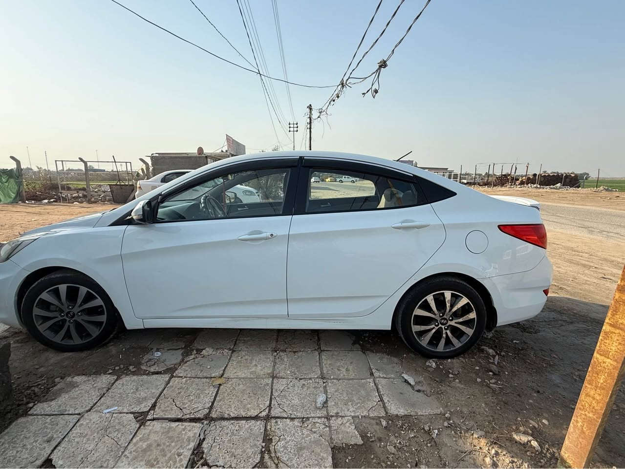 اكسنت 2016 فول مواصفات وارد خليجي رقم بابل بأسمي مكفوله ماشية ١٥٥ الف جاهزة من كلشي ع وضع الشركة السعر 115 وبيها مجال للاستفسار *********** النجف, العراق
