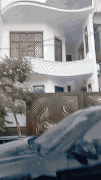 الشرطه الخامسه • ١٠٠متر • ٣غرف