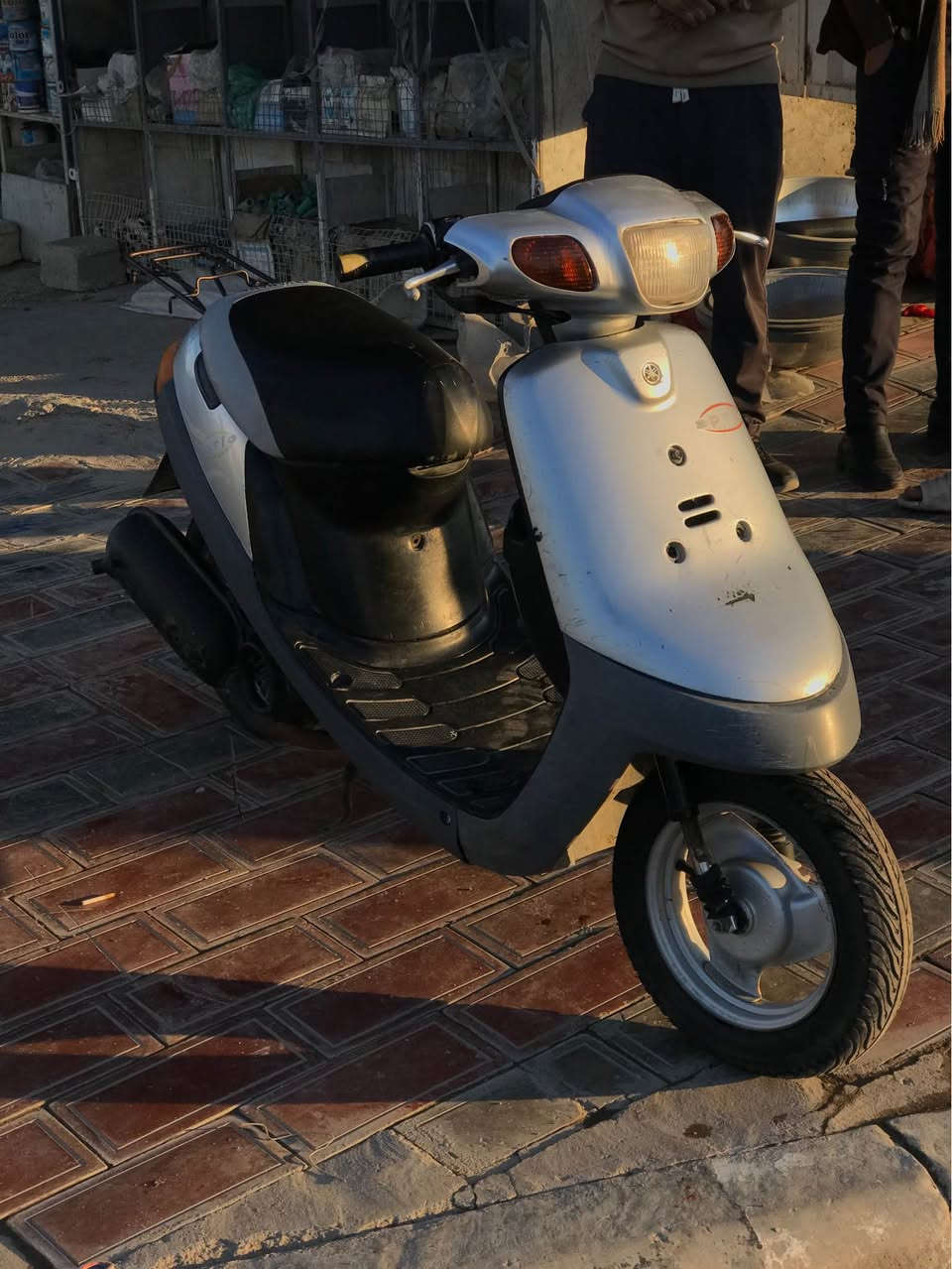 دراجه بطه موديل 2003 الدراجه ما ناقصه شي عله ايدي مفتوحه مره وحده كهربائيات شغاله لبيع او مراوس بجهاز سعره 250 مكاني كربلاء 
*********** كربلاء, العراق
