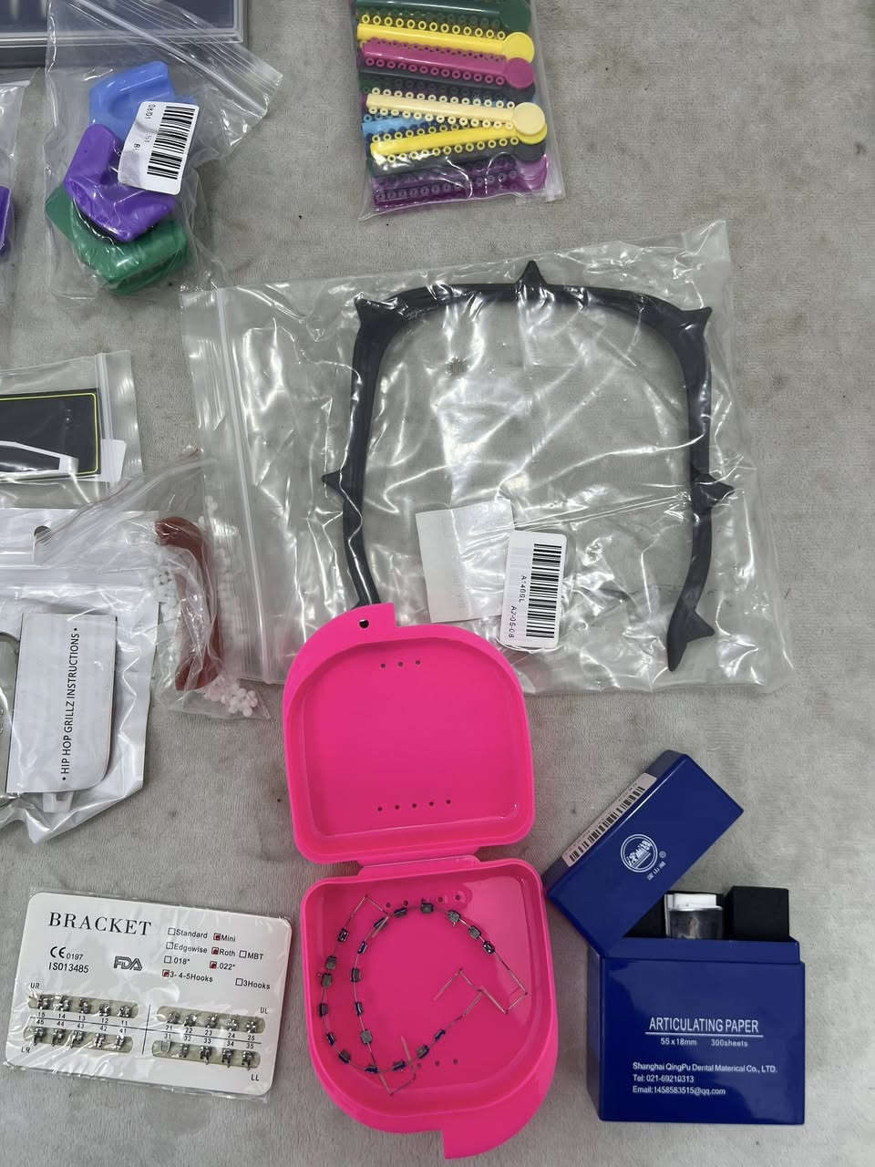 يالله
شلع ادوات اسنان 
ادفع سعر بيهم بليرضي الله لاتكسر بيهم 
يتوفر توصيل محافضات


**إذا كنت صاحب هذا الإعلان وتريد حذفه لأي سبب، رجاءا أرسل رسالة إلى الدعم الفني**