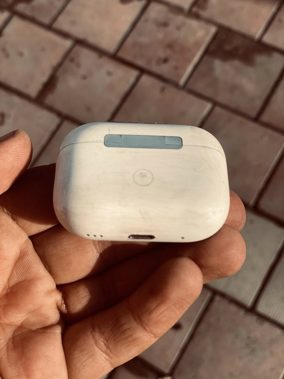 #للبيع
Airpods pro 
اصلي 
استعمال شخصي 
المكان نجف 
*********** للاستفسار
