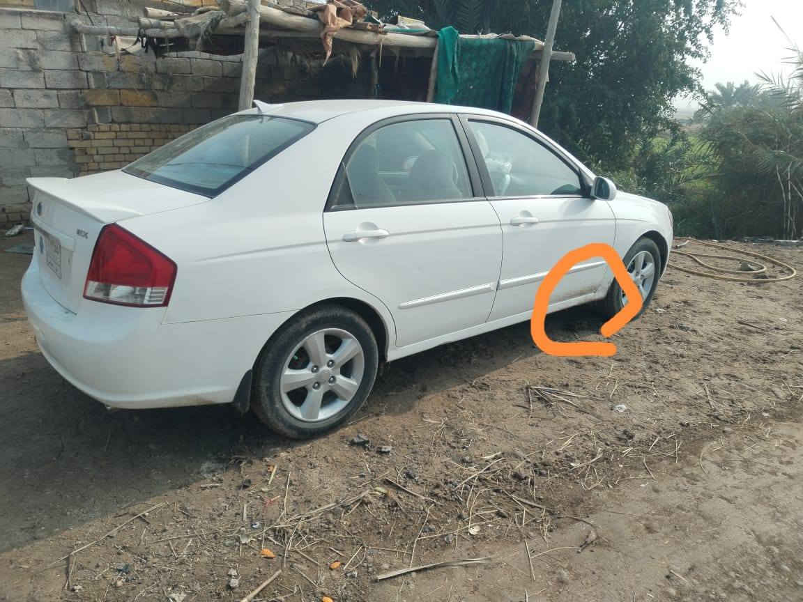 السلام عليكم سياره سيراتو للبيع موديل 2008 مكفوله كفاله عامه بس بارد بسيط بلباب مكينه حداديه كير جديد 
السعر 87
غير متواجد علا الفيس 
العنوان ديوانيه /شاميه
الرقم ‏‪***********‬‏
