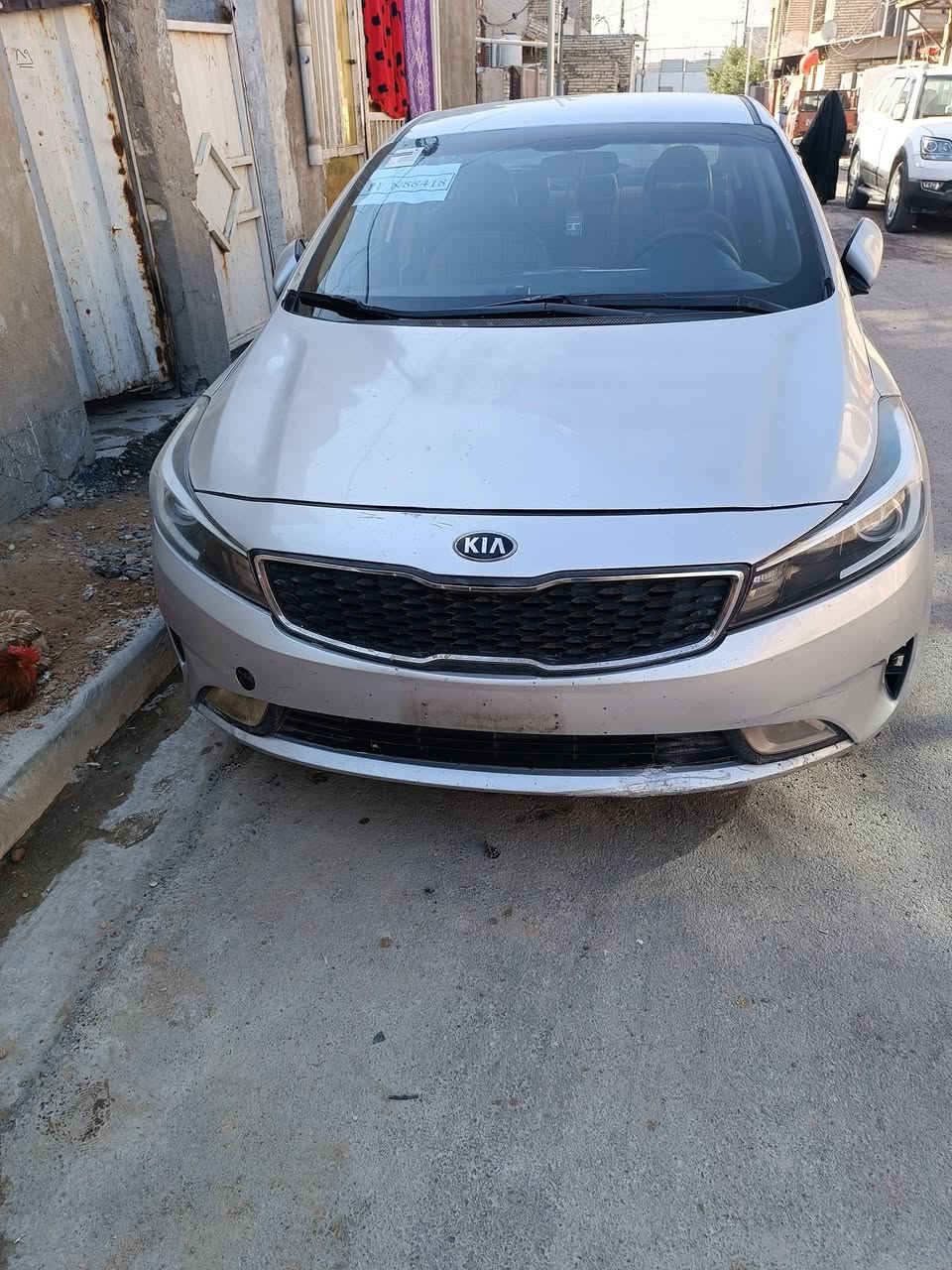 السلام عليكم كيا فورتي مديل 18 جاهزة صدر امامي خلفي جديد حادثها جاملغ يمنة وبنيد  بدون دواخل رقم بغداد انكليزي وضعيتين قيادة  ايكو وسبورت كير اي تي المرغوب ست نمر السعر 117 مكانها بغداد***********
