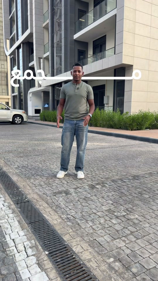 🏡 شقة للإيجار أو للبيع         في مجمع أبراج العبسلي 📍 بالقرب من مرقد الإمام الكاظم (ع) فرصة مميزة للسكن في موقع حيوي ومخدوم، شقة بمساحة 125 م² تتكون من: 🛏️ غرفتي نوم 🛋️ صالة واسعة 🚿 ماستر روم 🚻 حمام خاص للضيوف 🍽️ مطبخ ❄️ مجهزة بالكامل بالسبالت 💰 سعر البيع: 345 مليون دينار 💵 سعر الإيجار: 1000 دولار شهرياً 📞 للتفاصيل وحجز موعد المعاينة تواصل معنا الآن. *********** #أبراج_العبسلي #شقة_للبيع #شقة_للإيجار #عقارات_بغداد #الإمام_الكاظم  🏡✨
