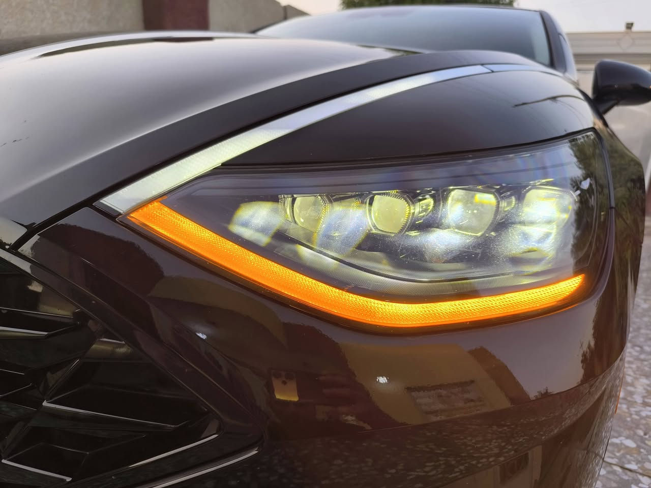 السلام عليكم
سوناتا 2023
محرك 2500 ماشية 35 الف
المواصفات :
بصمة 
 تشغيل عن بعد
 جنطة كهرباء 
رادار 
 تحديد مسار 
تحكم ستيرن 
هاند بريك كهرباء 
نقطة عمياء 
السيارة جديدة جداً 
حادث جنطة خلفي فقط
 البجم كبس كما موضح بالصور 
السيارة بدون صبغ وه قبق الجنطة مبدل بلادي ،
 رقم سليمانيه العنوان بغداد المحموديه تريد وكاله او تحويل
التفاصيل خاص أو الاتصال 
***********
***********
