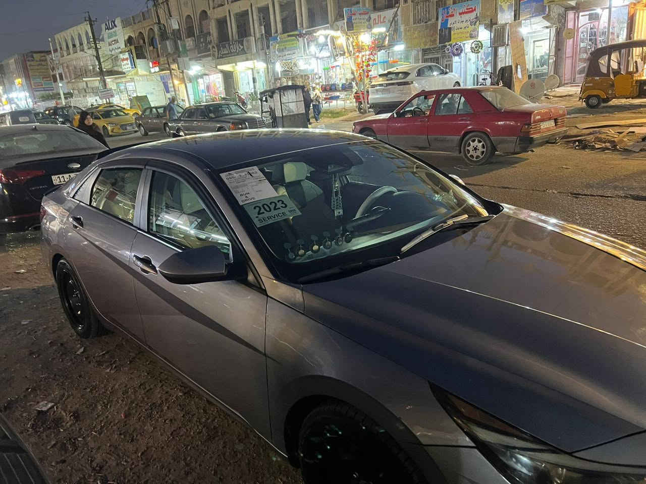 سلام عليكم النتره 2023ضربته قطعتين جاملق  وبنيد السياره جديده ستعمال شخصي جديده بمعنه الكلمه السياره رقم بابل السياره بسمي سعر السياره 130الستفسار على الرقم ***********
