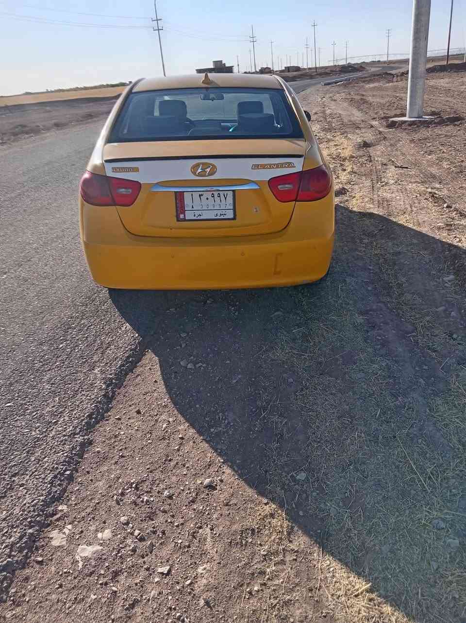 للبيع انتره موديل 2010 سياره نضيفة محرك وكير شرط هيئه وغرامات مصفره رقم دولي باقي ع الستلام ترهم معارض بخصوصي انتره او كيا فورتي التواصل عبر رقم الهاتف ***********
