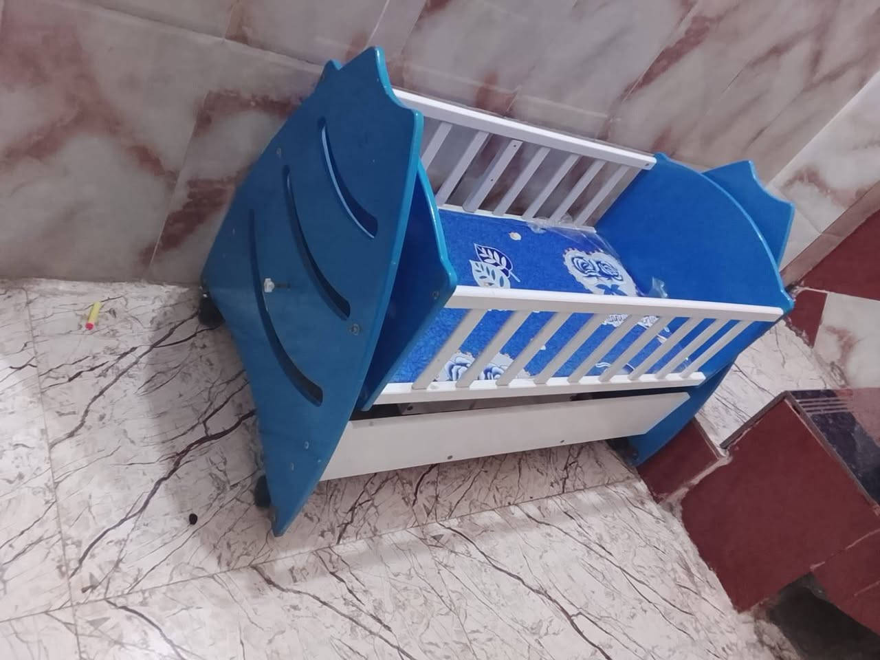 للبيع


**إذا كنت صاحب هذا الإعلان وتريد حذفه لأي سبب، رجاءا أرسل رسالة إلى الدعم الفني**