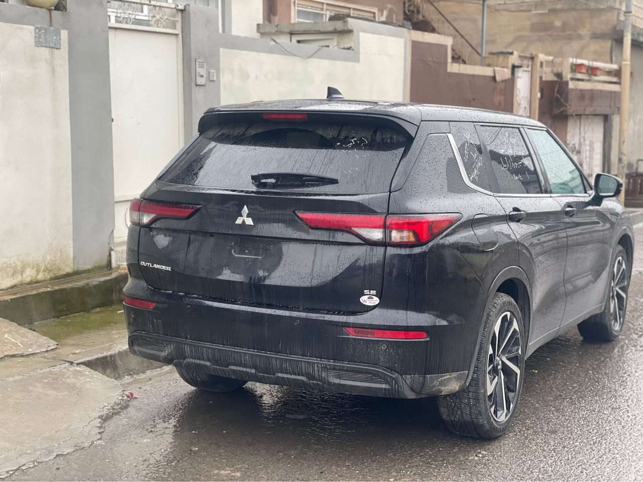 اوتلاندر ٢٠٢٤ رەش مواسەفات se 
بۆ پەیوەندی/***********
سعر خوار بازار/١٧١$ مجال
اوتلاندر ٢٠٢٤ رەش مەکینە ٢.٥ مرخوب
جوار بستۆن هەموو بەنزینیک دەسوتینی. 
مواسەفات(بەسمەو دەرگا بەسمە،کوشن جلدو کوشن کارەباو کوشن شامواو کوشن گەرم،رادار پیش و دواو تەبیشت و ناوجەی کویر،ویل ٢٠ انج،سندوق جەگ، ٥ کامیرا،حساس پیش و دواو اوتو ستۆپ،سێ ریز کوشن و ٧ نەفەری،کارپلەی،شاشە گەورە و لەمس،تەبرید مەرکەزی،بریک بەسمەو اوتو هۆلد،سوکان فولیوم،٦ مۆدی لیخورین،پیش دوا لیدو لایت زینون،اوینە اشارەت،ئاوینەی دەخەویت،،،،،،،هتد
سەیارەکە ناو پاکەتەو جوار تایەی بریجستۆنی یابانی لۆکی لەژیرە،ساردو شوخت و جالی نیە و وەک شوشەشەیە،یەک دینار مەسرەفی تیدا نیە بەشەرتی یەک مانگ دەیفروشم،مالی دۆستەو ڤەشەرتی رەقەم کردن،ژمارەکاتی ٣ مانگی لەگەلدایە،
سەیارەکە جملخ دواوە سندوق بۆ یاخە بەبی ناو،پیش و دوای کەپسە،بۆنید کلیری امریکایە
لایت و رادیتەرو بوابەو تەنانەت اوی رادیتەریش بەشەرتی بیلادیە
سعری خوار بازارە مجالیکی برایانەی تیدایە تکایە زوور موشتەری نی سەرم مەهیشینە لەگەل ریزدا رانية, السليمانية
