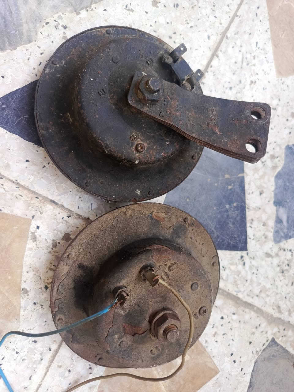 للبيع هورنات عنجه شغلات على الفحص  نجف حي القدس خلف الكراج الجنوبي السعر 150 مستعجل للبيع


**إذا كنت صاحب هذا الإعلان وتريد حذفه لأي سبب، رجاءا أرسل رسالة إلى الدعم الفني**