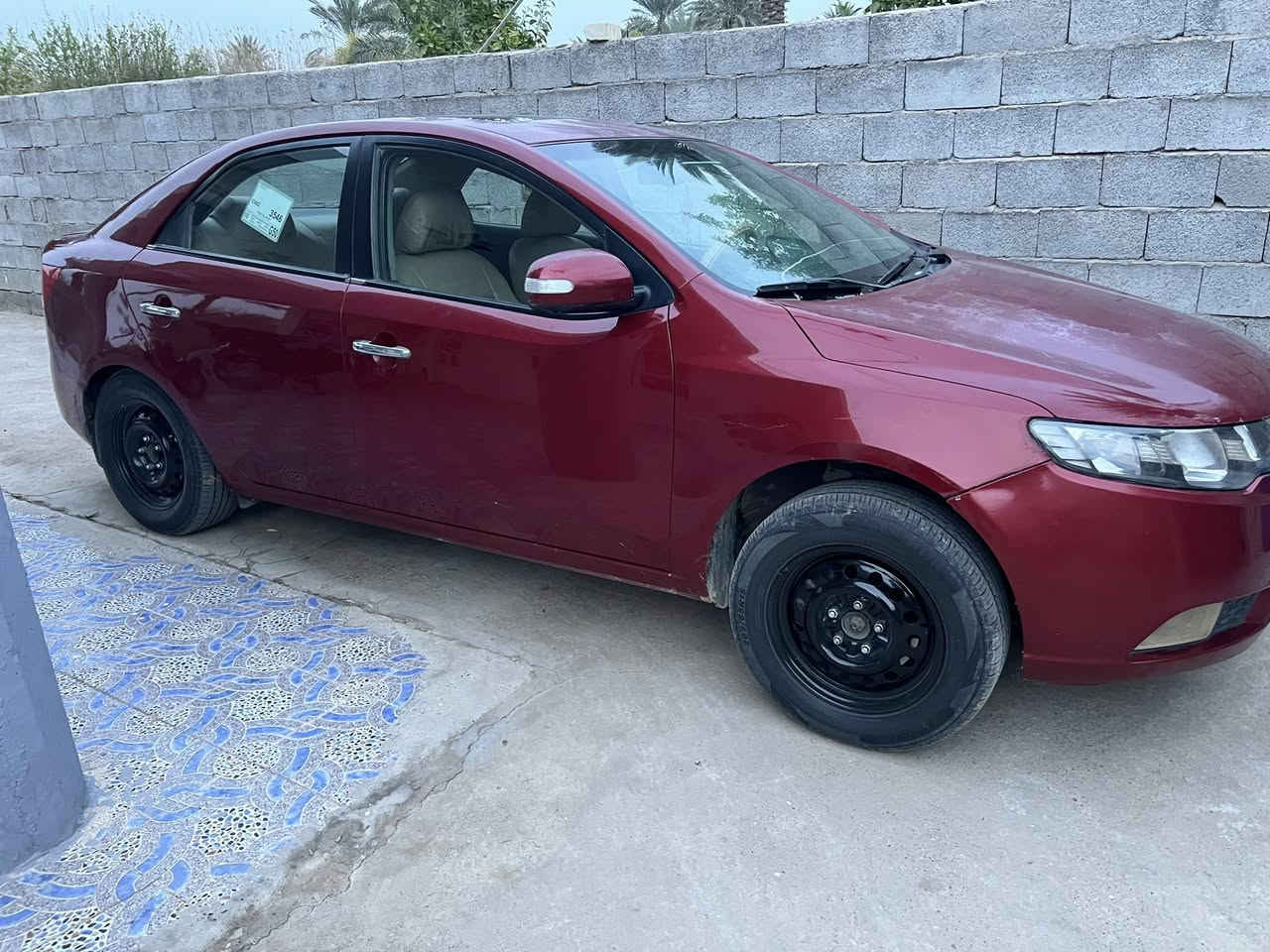 السلام عليكم سيراتو 2010 رقم سنويه جدد صار شهرين مجدد سنويه ورقم  سياره كفاله عامه  رقم أربيل تريد وكاله تريد تحويل صدر امامي خلفي كله جديد تخم تاير ويل جدد مواصفات تحكم ستيرن  شاير بالمري فتحه سقف  تبريد بيانو  سياره متصرف عليها الف دينار ترايك وين متريد. مكان واسط عزيزيه اي استفسار الاتصال /***********/***********
