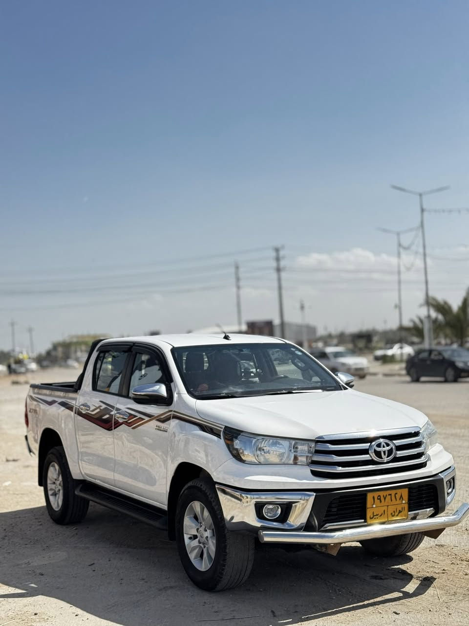 تويوتا هايلوكس 2019 للبيع
السياره ديزل فول مواصفات تبريد خلفي 
مكفوله كفاله عامه عدا صدعتين ب باب سكن 
السياره جاهزه من كلشي رقم اربيل سنويه منتهيه 
المكان النجف الاشرف السعر 233$ وبيها مجال 
***********
