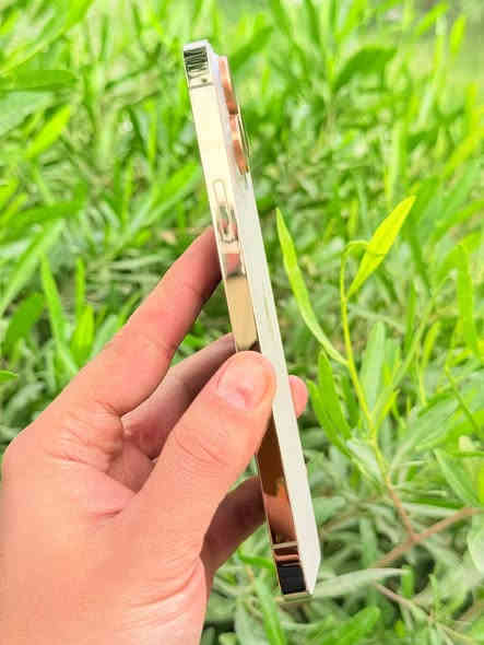 ⭕️⭕️ عروضنا متخلص ⭕️⭕️
ايفون 13 ابروماكس ذاكره 512 ركز ذاكره 512 بطاريه 91  لون مميز نضافه 100‎%‎ حاله حال الجديد ممبدل بي شي وتر بروف عل حاسبه كله نورمل وبي ضمان 5 ايام فحص واستخدام نموذج M الاصلي  مكاني بغداد البياع شارع 13 مركز الريس للموبايل 
السعر 775 الف
***********
